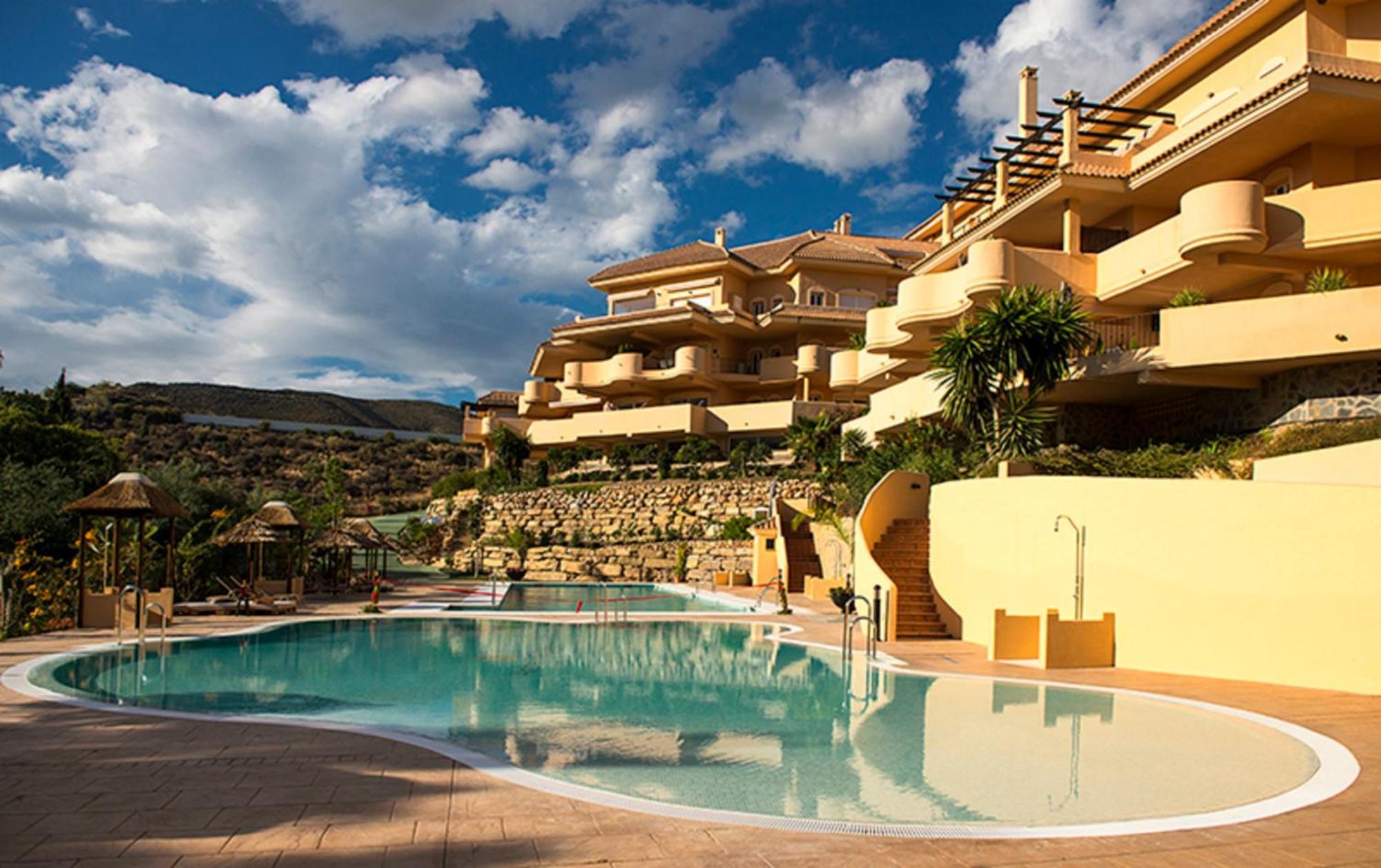 Aloha Hill Club Lluxury 5 Star Golf Resort Near Puerto Banus And Marbella Exteriér fotografie