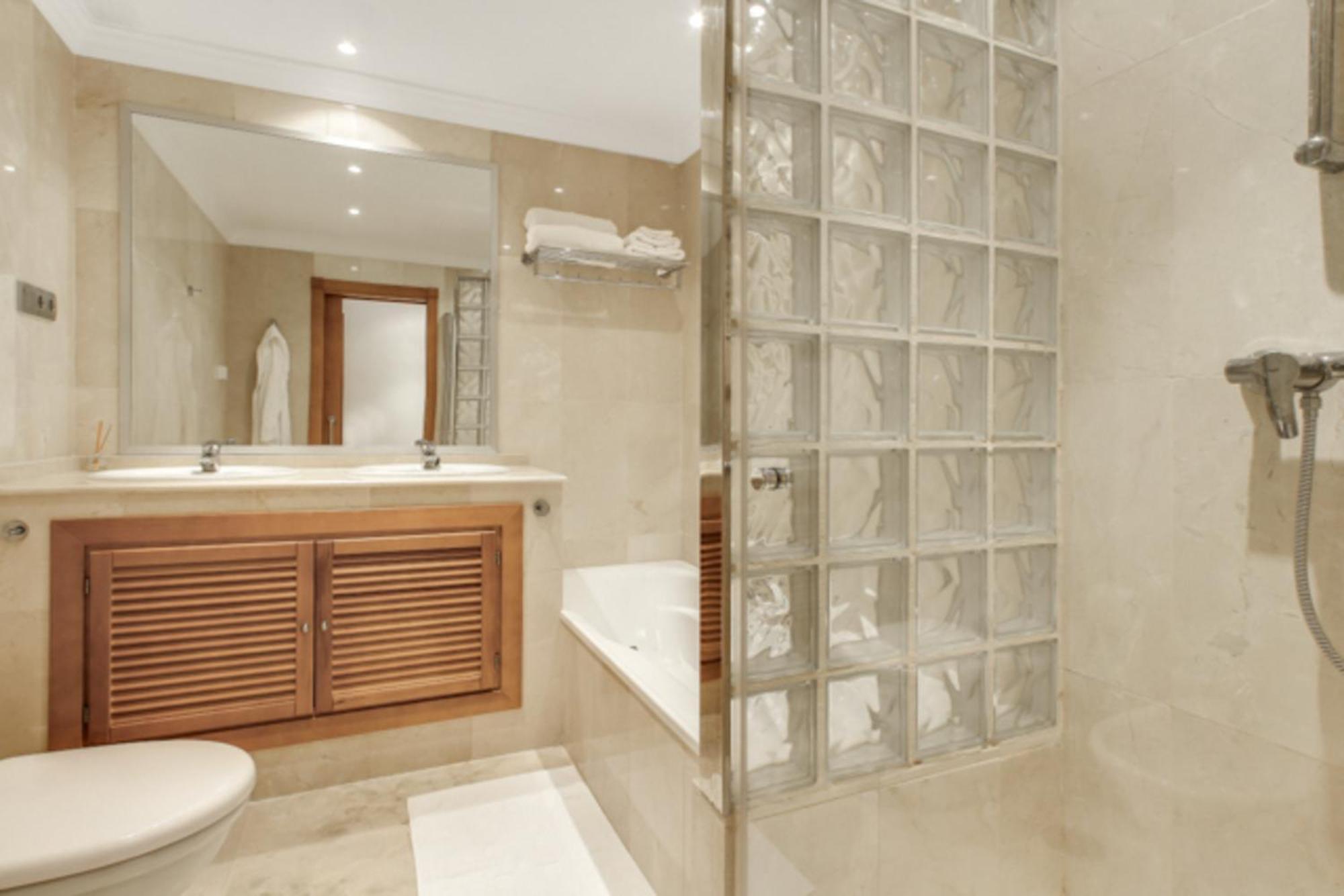 Aloha Hill Club Lluxury 5 Star Golf Resort Near Puerto Banus And Marbella Exteriér fotografie